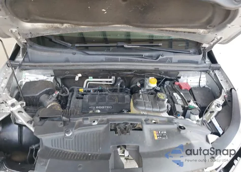 2019 Chevrolet Trax Lt from USA, damaged, VIN 3GNCJLSB5KL164609